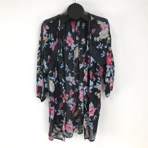 Torrid Floral Chiffon Lace Trim Kimono Women's Plus Size 0X/1X Black Open Sheer